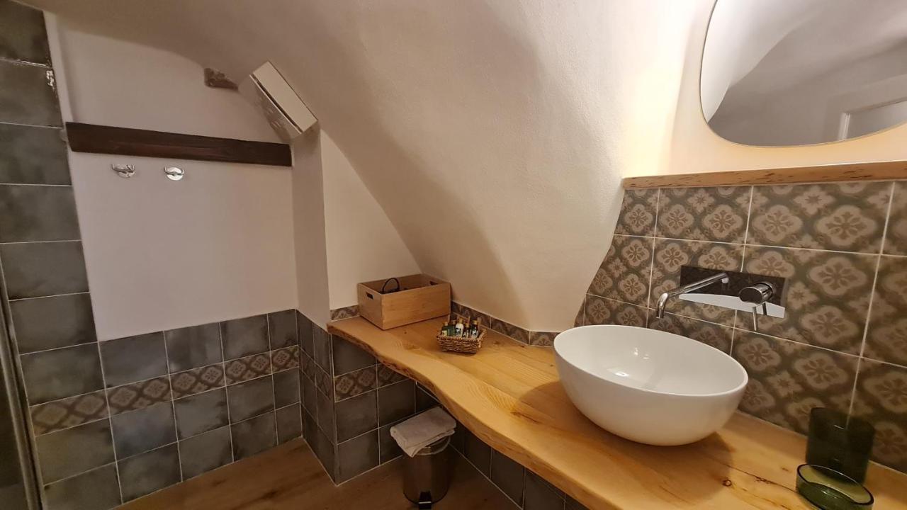 Federico II - Rooms And Breakfast Borgio Verezzi Exterior foto